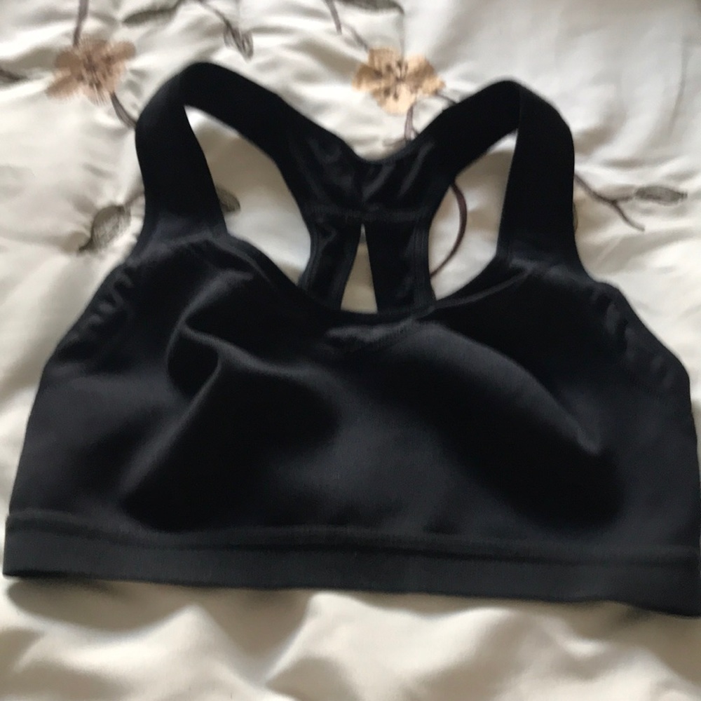 VSX sports bra